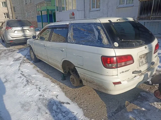 Продажа двигателя QG18DE с навесным и запчастей от Nissan Avenir W11 2003 - Оптика в Хабаровск