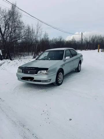 Продажа Toyota Camry 1.8 автомат передний привод - Квадроциклы в Хабаровск