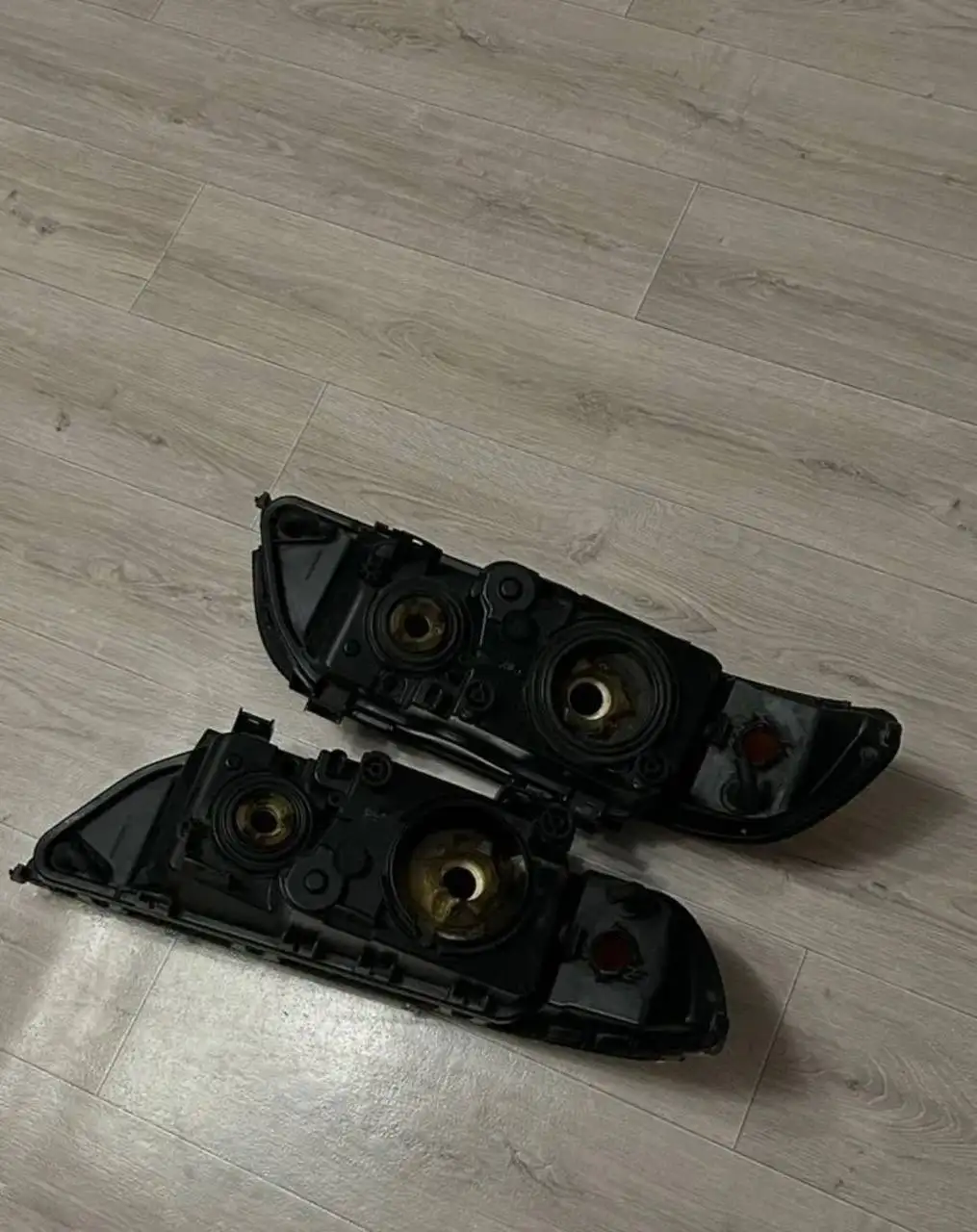 Продажа фар на BMW E39 комплектом - Осветительные приборы (Запчасти) в Хабаровск