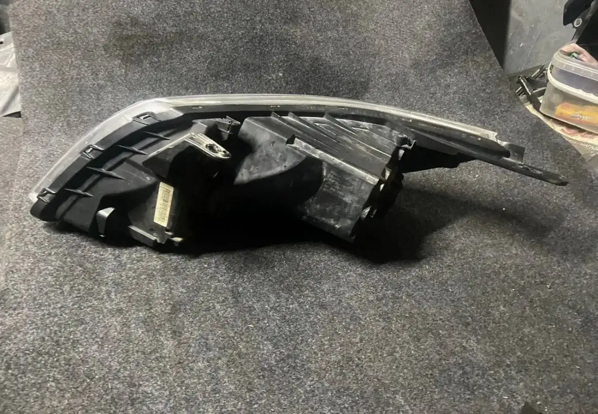 Продам фару на Кия Рио 3 2011-2015г дорест, передняя правая пассажирская - Автозапчасти (Запчасти) в Хабаровск