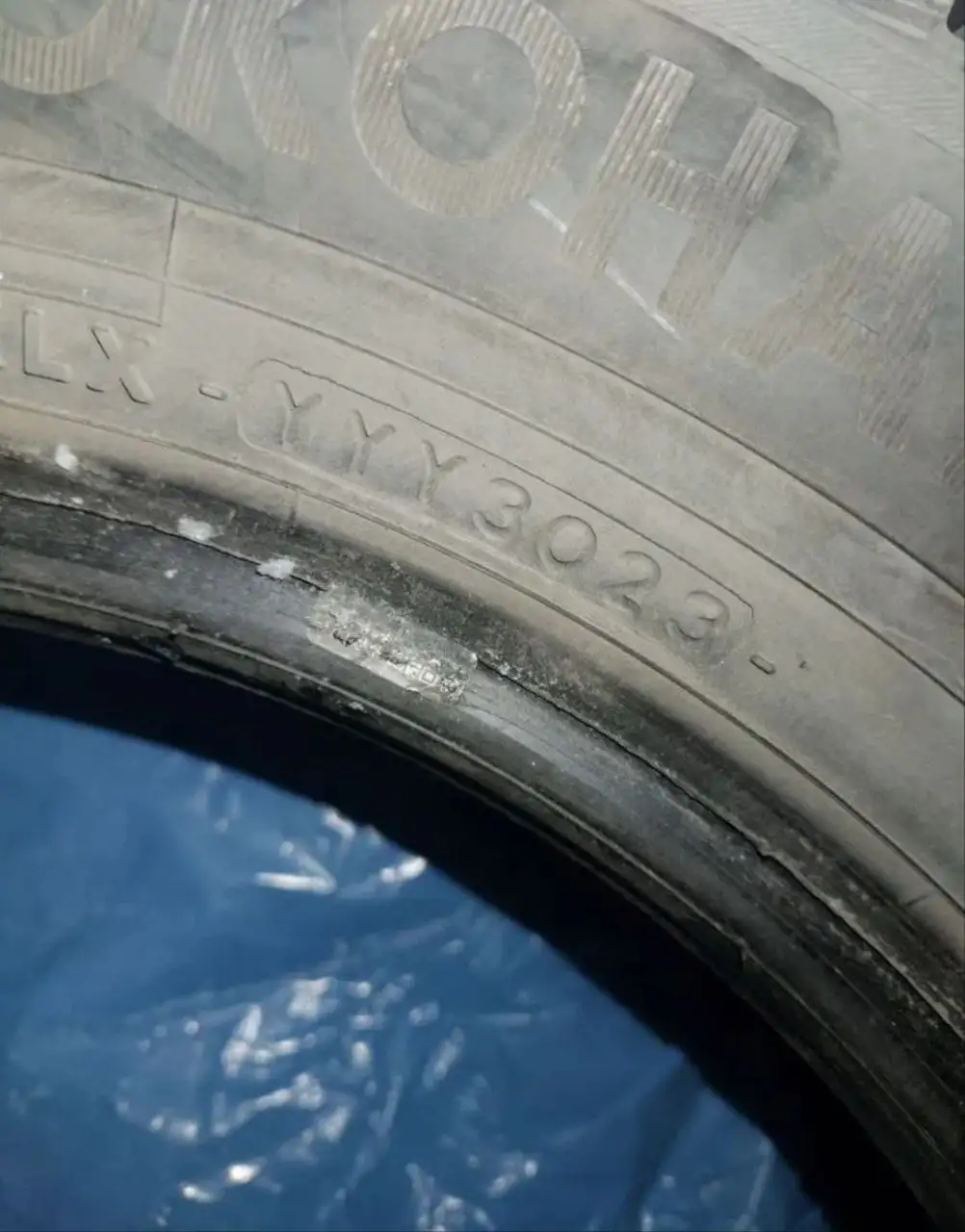 Шины Yokohama Ice Guard ig50+ 185/65 r15 - Шины и диски (Авто) в Хабаровск