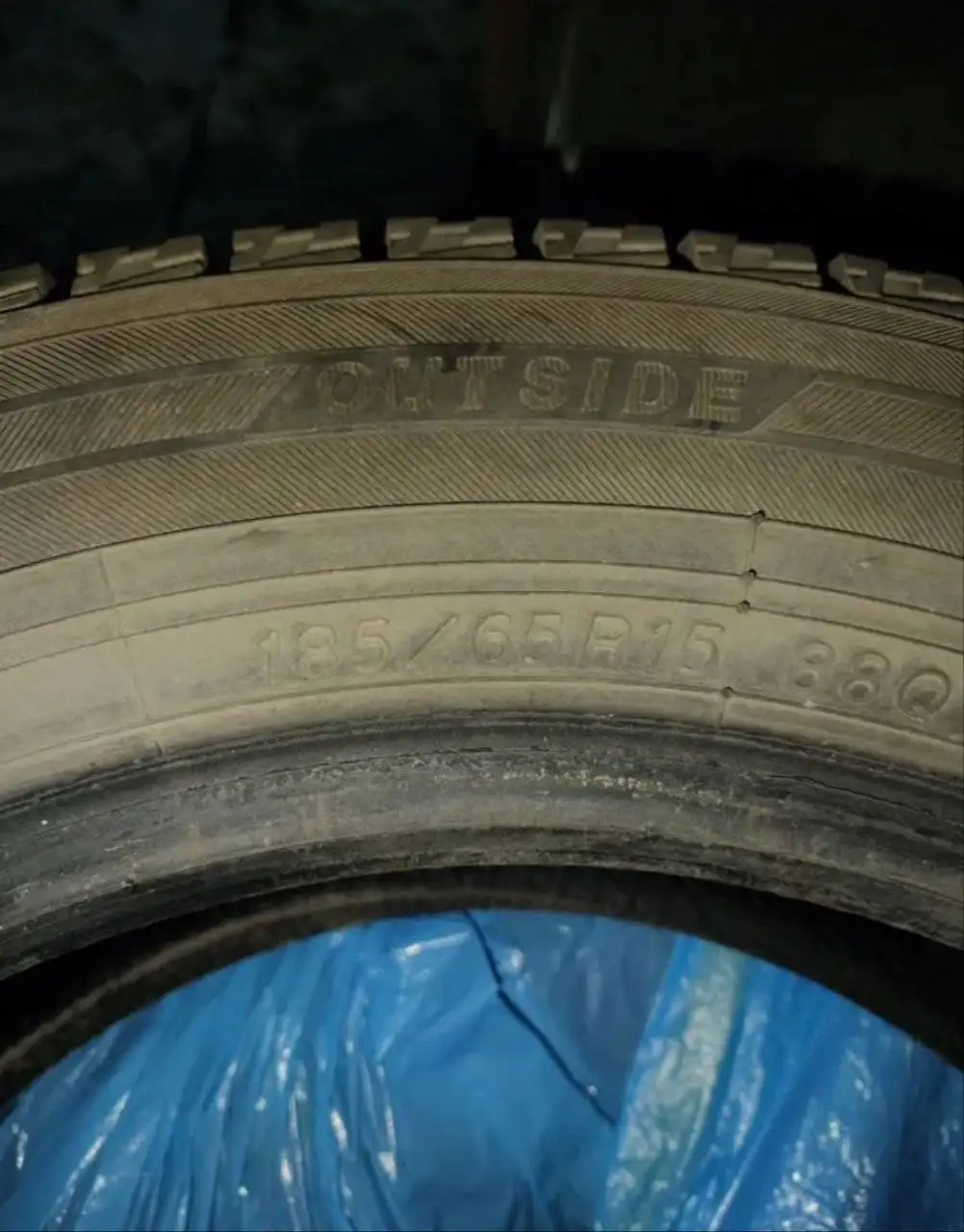 Шины Yokohama Ice Guard ig50+ 185/65 r15 - Шины и диски (Авто) в Хабаровск