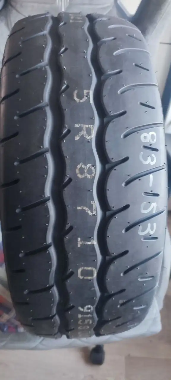 Продам резину Yokohama Advan Neova AD 09 195/55 R15 - Шины и диски (Авто) в Хабаровск