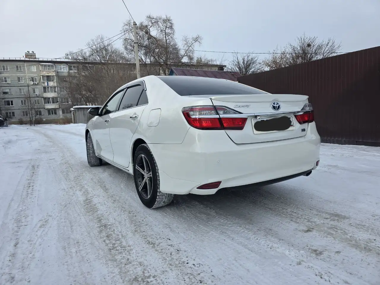 Продам Toyota Camry 2015 года Гибрид 2.5л - Легковые автомобили (Авто) в Хабаровск