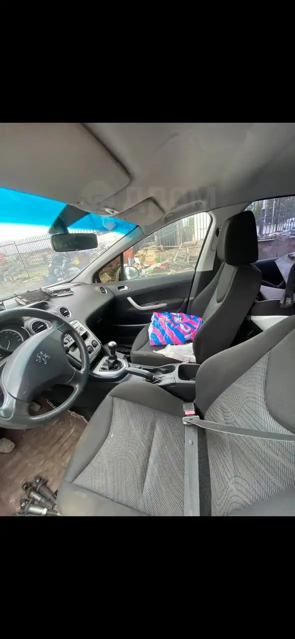 Пежо 2010 год, 1.6л, механика, требуется ремонт ДВС - Авторынок (Авто) в Хабаровск