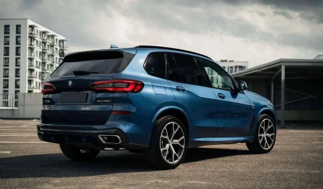 Продажа внедорожника BMW X5 2021 года - Внедорожники в Хабаровск