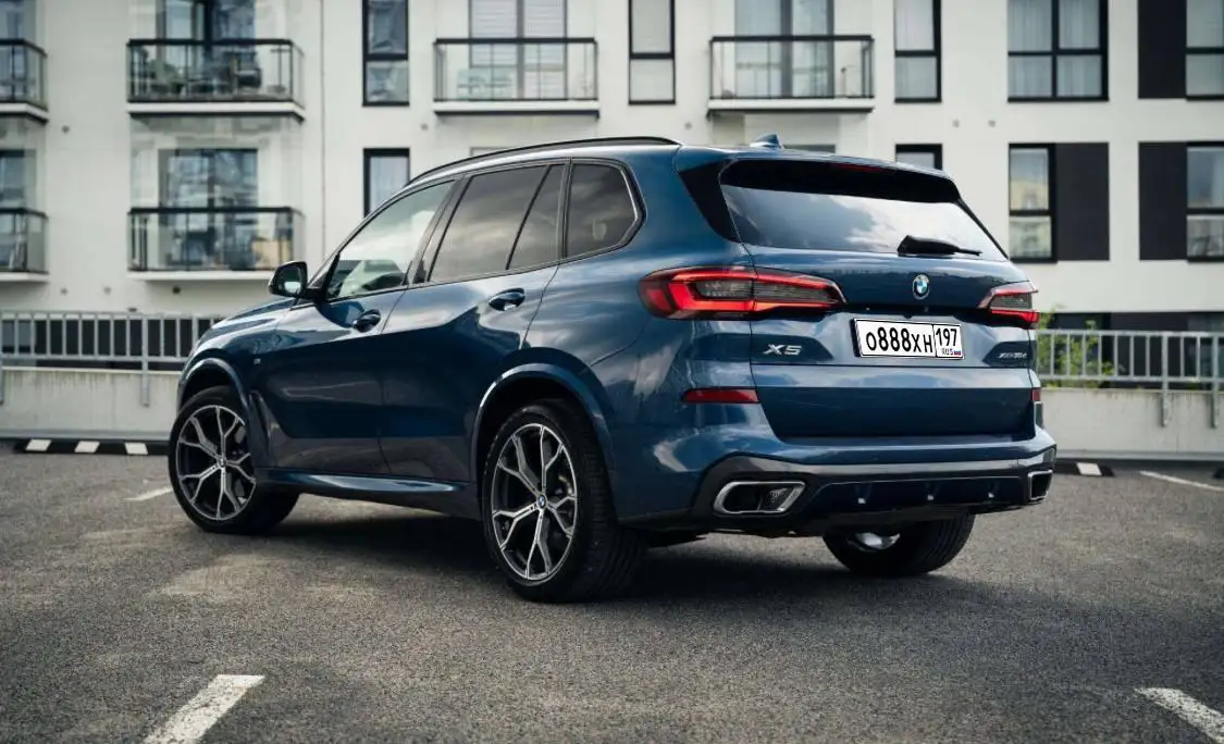Продажа внедорожника BMW X5 2021 года - Внедорожники (Авто) в Хабаровск