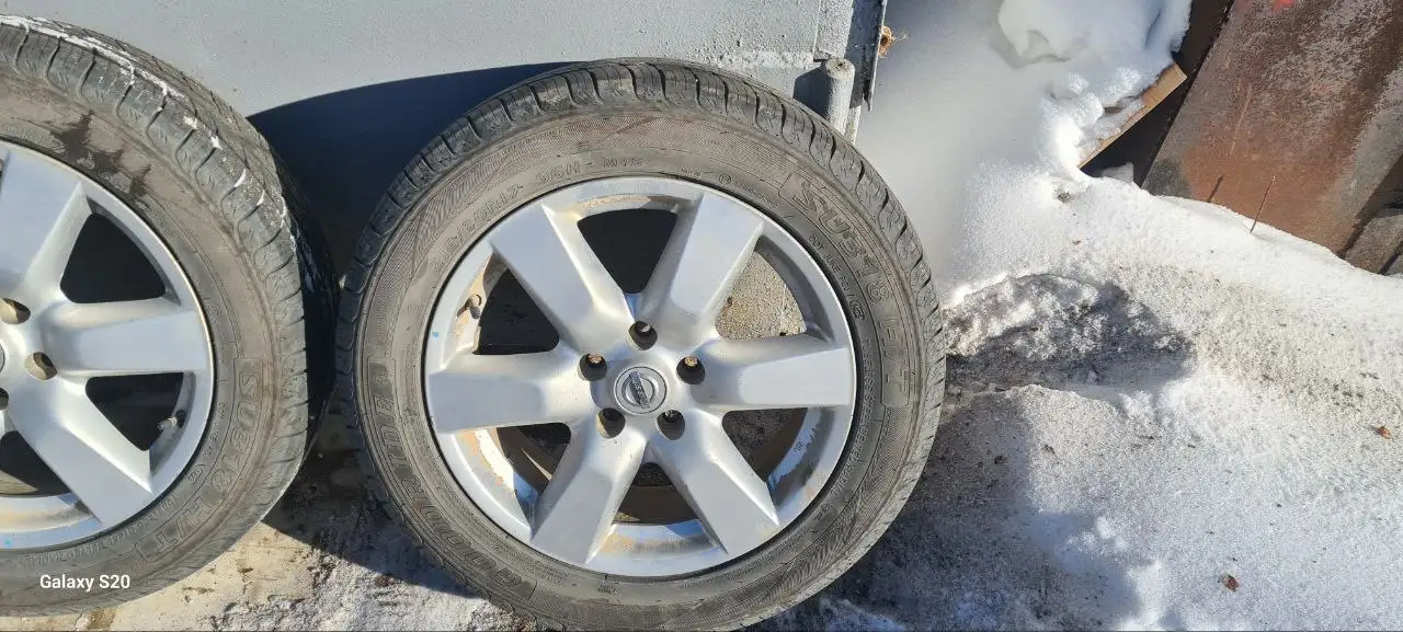 Продам комплект на авторынке - Автозапчасти (Авто) в Хабаровск