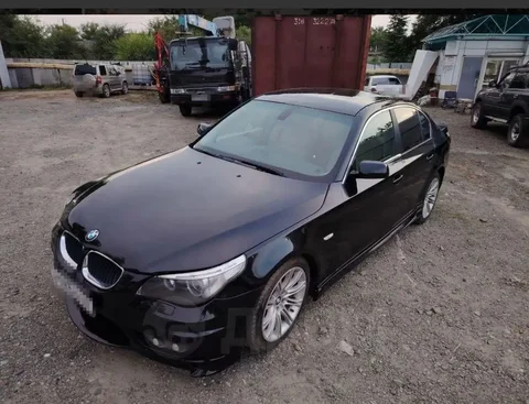 Продам BMW 5-Series 2004 года - Колёсные диски в Хабаровск