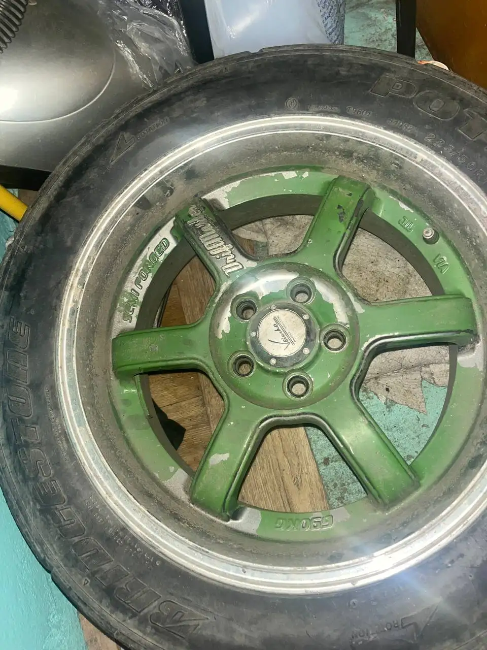 Продажа литья Р16 5х100 - Диски и колёса (Запчасти) в Хабаровск