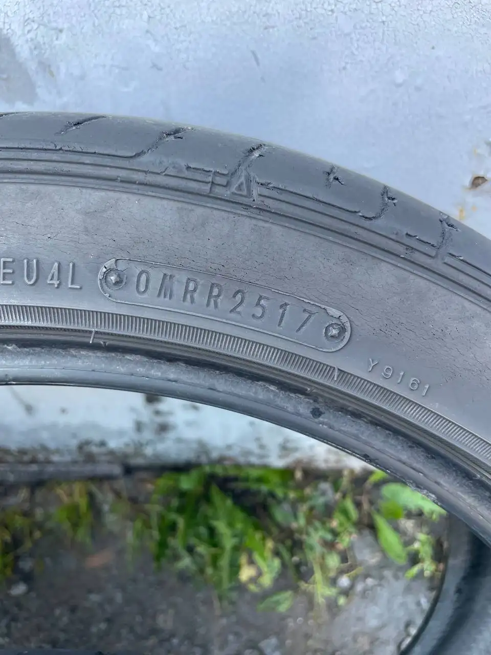 Продажа комплекта шин Goodyear и дисков с резиной Toyo - Запчасти (Авто) в Хабаровск