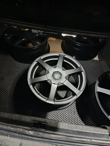 Диски Bridgestone R15 и летняя резина Goform 195/65/15 - Продажа машин в Хабаровск