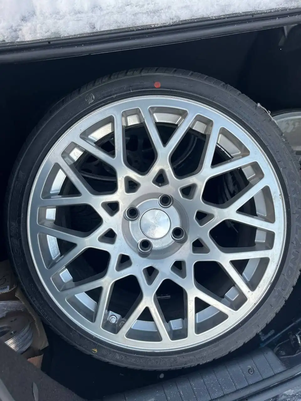 Продам колеса R17 для корейских авто и ВАЗ - Запчасти (Авто) в Енисейск