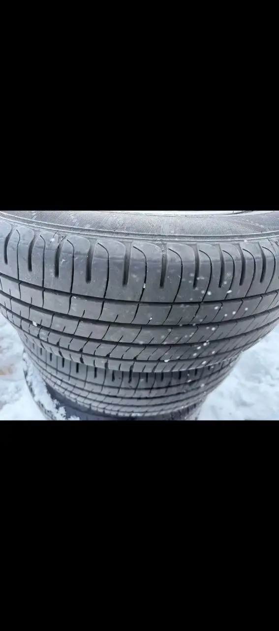 Продам комплект летних колес 215/65/16 на штамповках - Колеса и диски (Запчасти) в Хабаровск