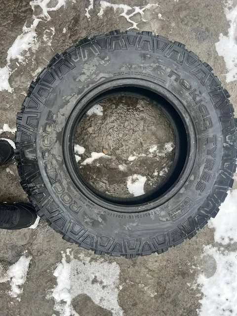 Продажа резины в хорошем состоянии - Автозвук в Хабаровск