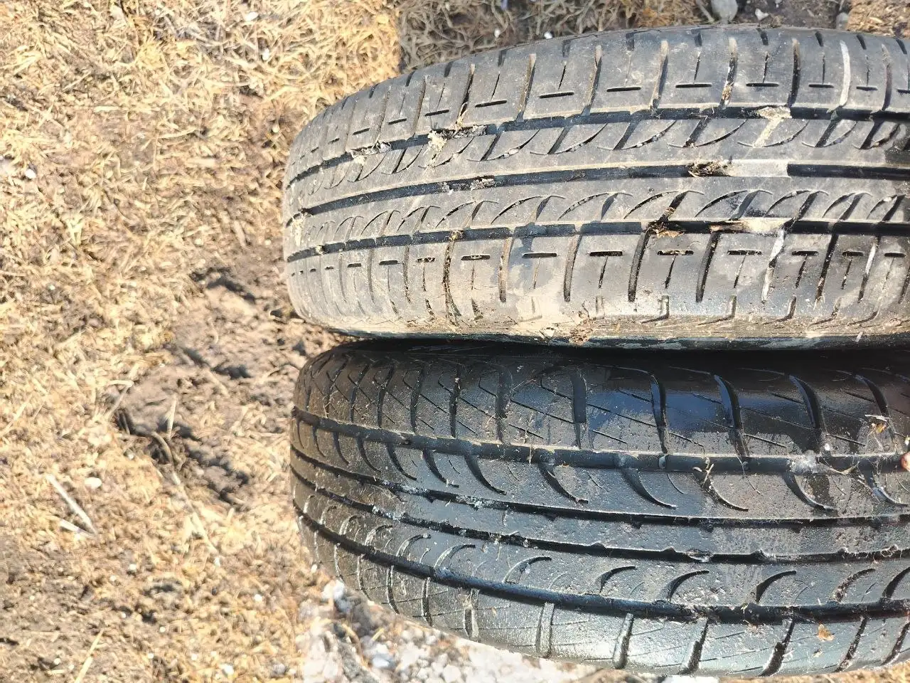 Продажа двух колес на 13 - Запчасти (Авто) в Екатеринославка