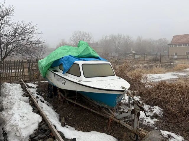 Продам катер Амур 2 с повозкой - Автозвук в Хабаровск