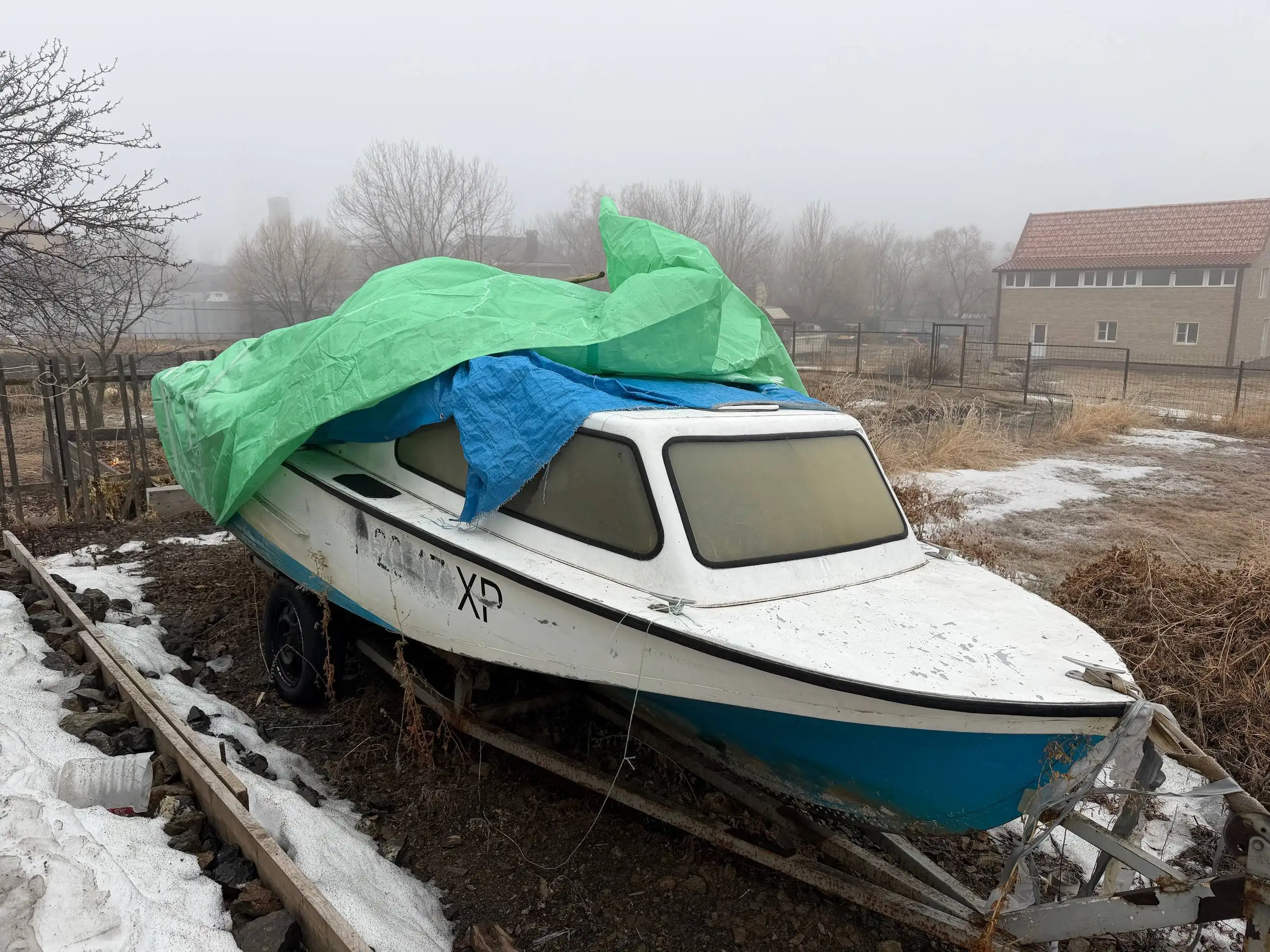 Продам катер Амур 2 с повозкой - Лодки и катера (Авто) в Хабаровск