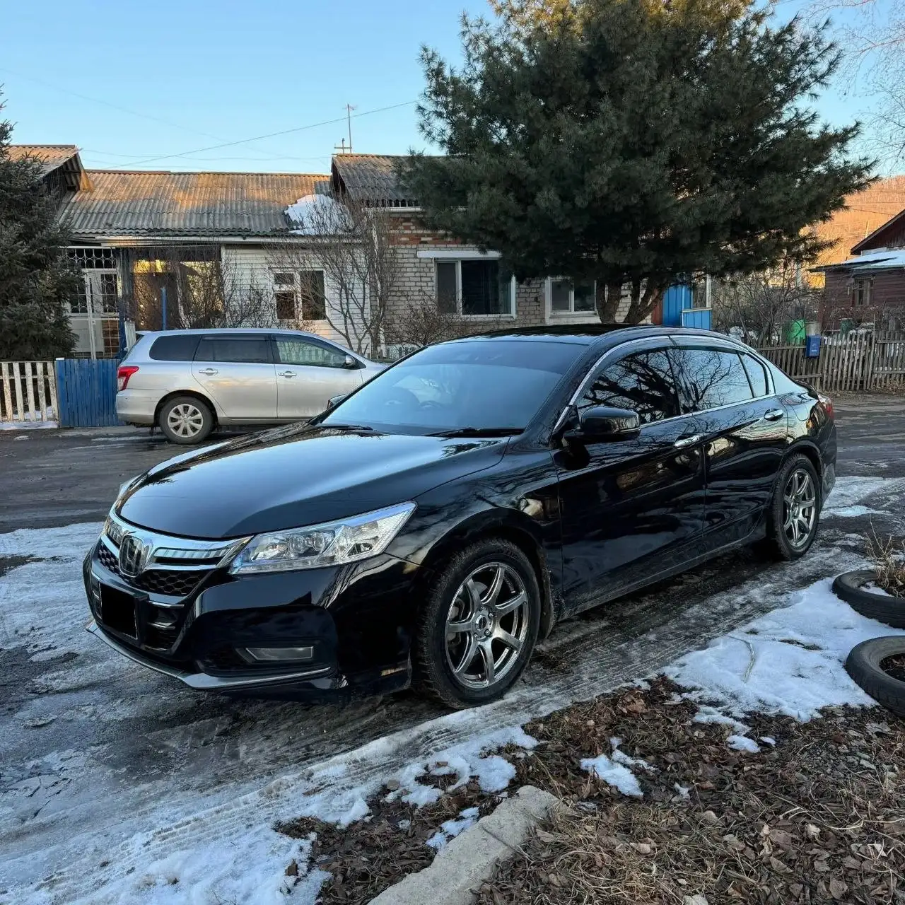 Продам диски 5*114*17 с летней резиной 215/45*17 - Диски и резина (Запчасти) в Хабаровск