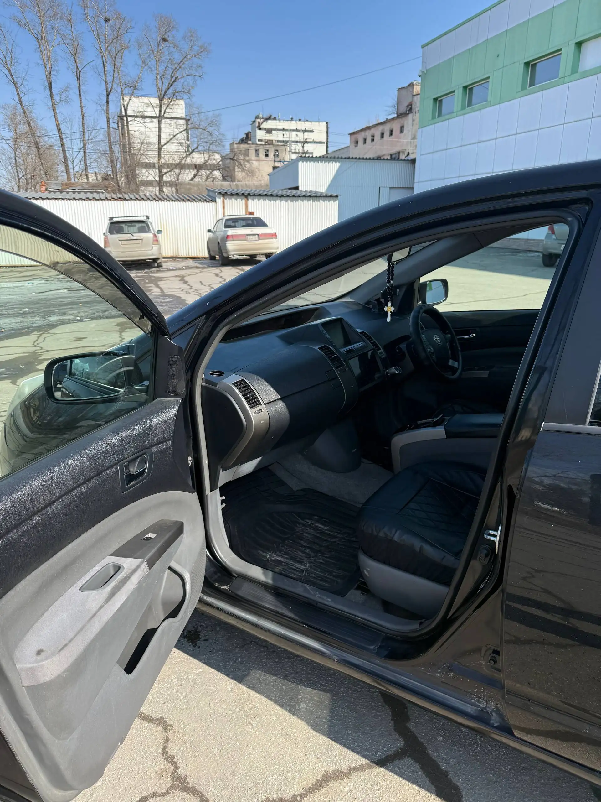 Toyota Prius 2008 года от собственника - Легковые автомобили (Авто) в Хабаровск