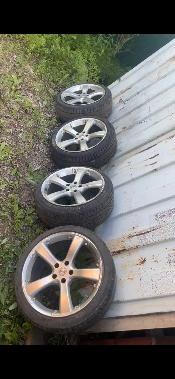 Колесные диски Орига Италия 19 дюймов - Запчасти (Авто) в Хабаровск