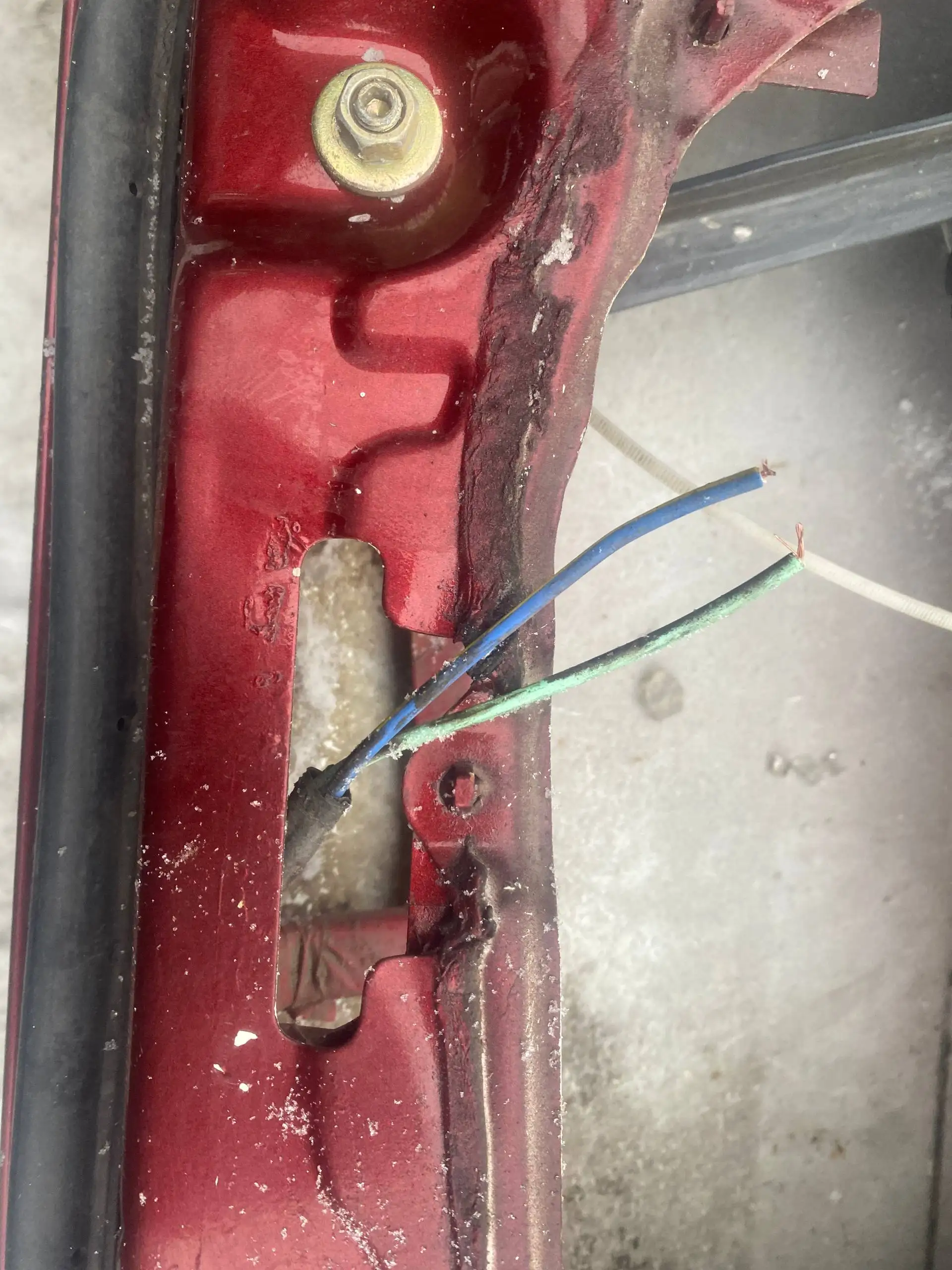 Запчасти для автомобиля Mark 2 81 в Хабаровске - Кузовные детали (Запчасти) в Хабаровск