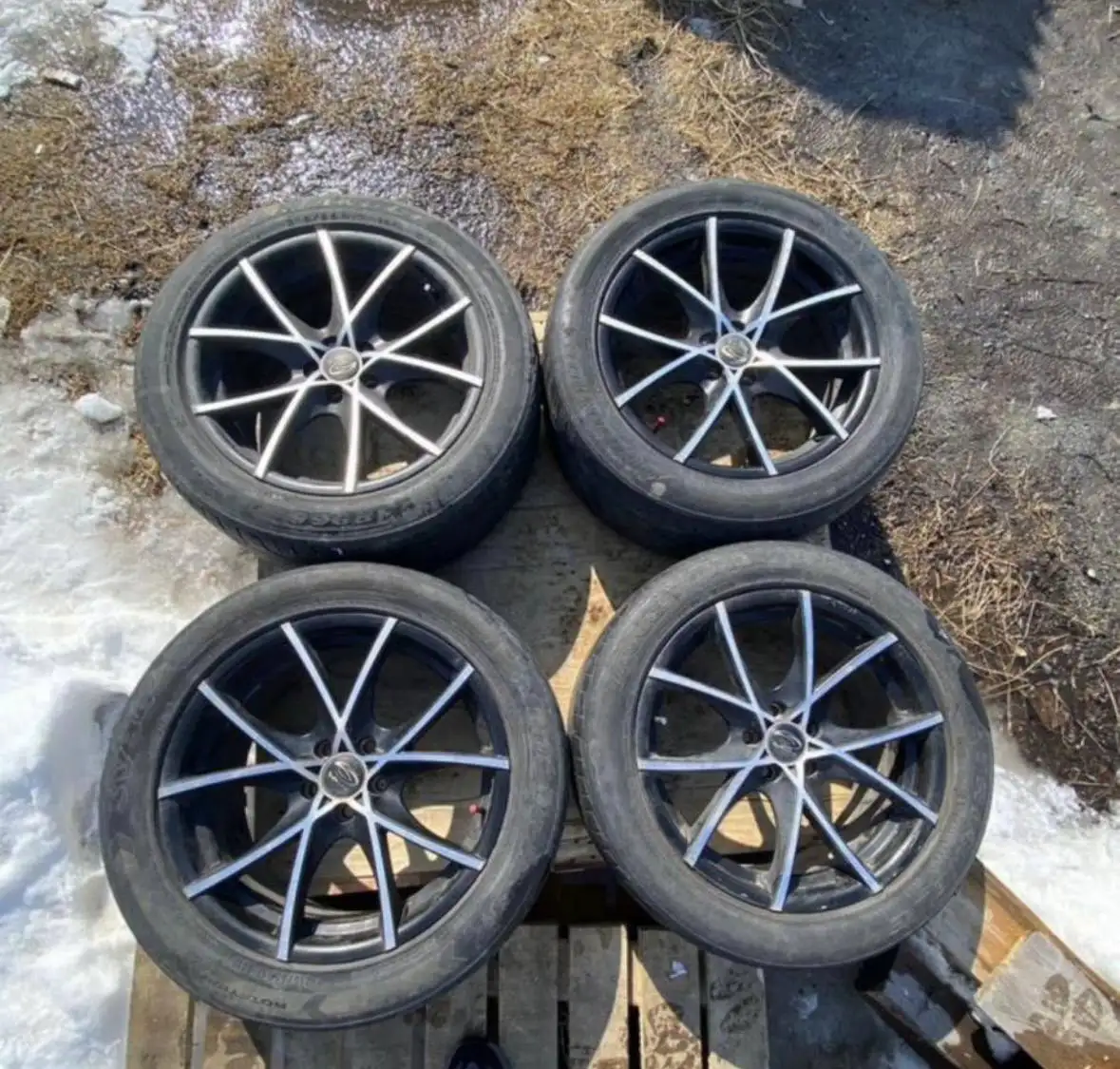 Продажа колес 17 дюймов - Шины и диски (Авто) в Хабаровск