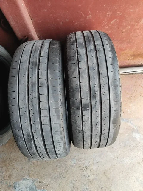 Комплект летних шин Pirelli Centurato P7 4к на камере - Освещение (фары) в Хабаровск