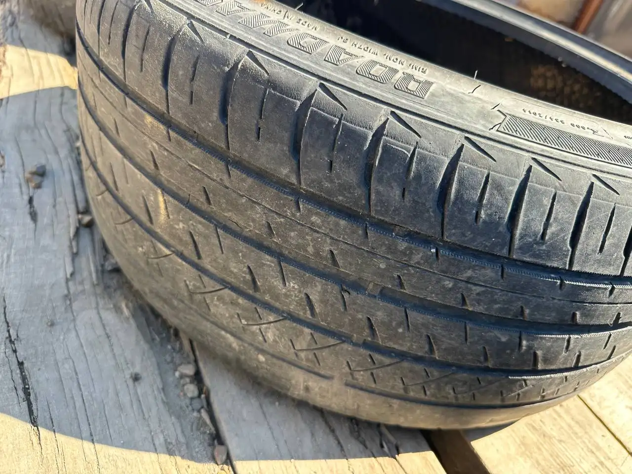 Комплект летней резины 225/40 R18 - Шины и диски (Авто) в Хабаровск