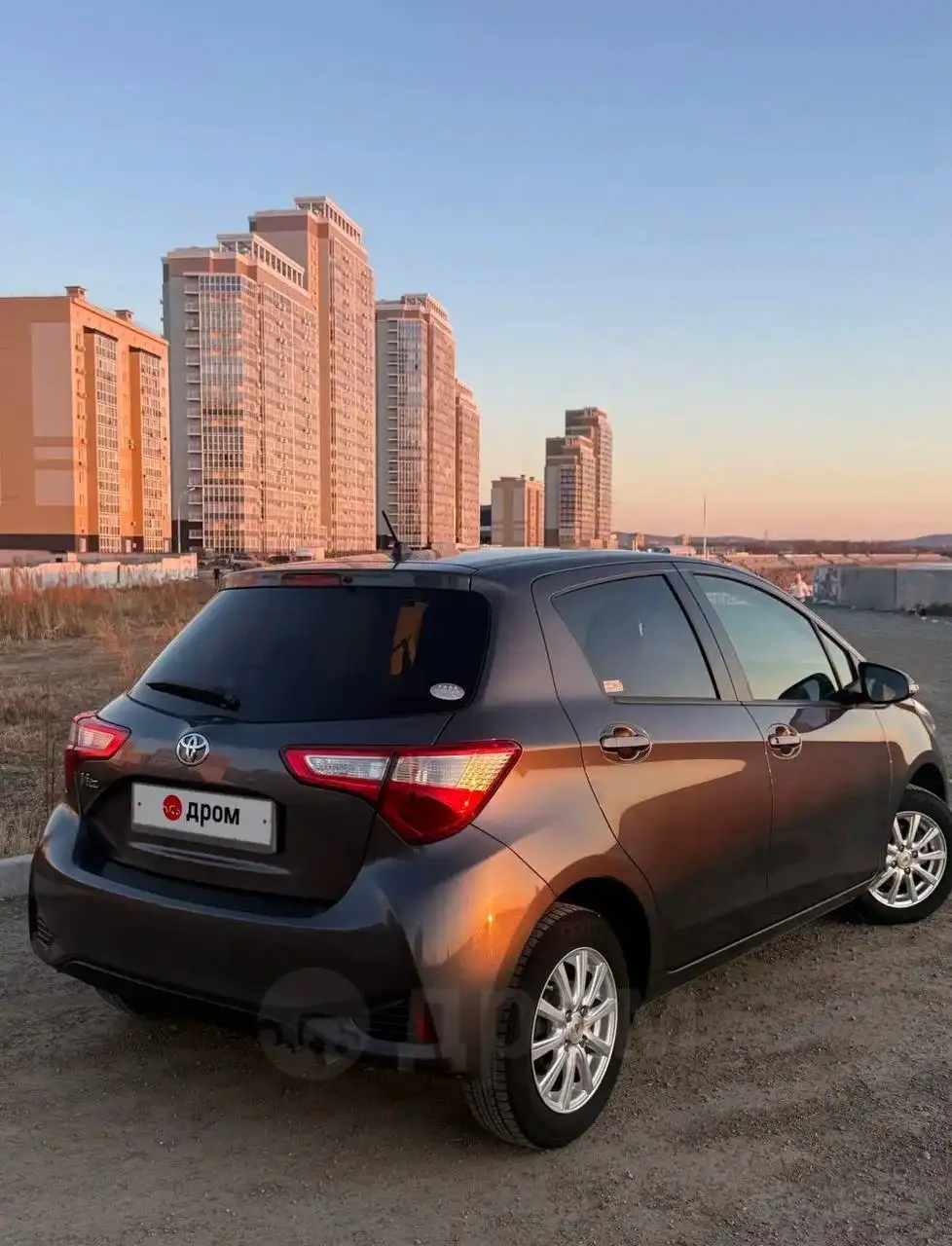 Toyota Vitz 2017 года с пробегом 97.000 км - Авто в Хабаровск