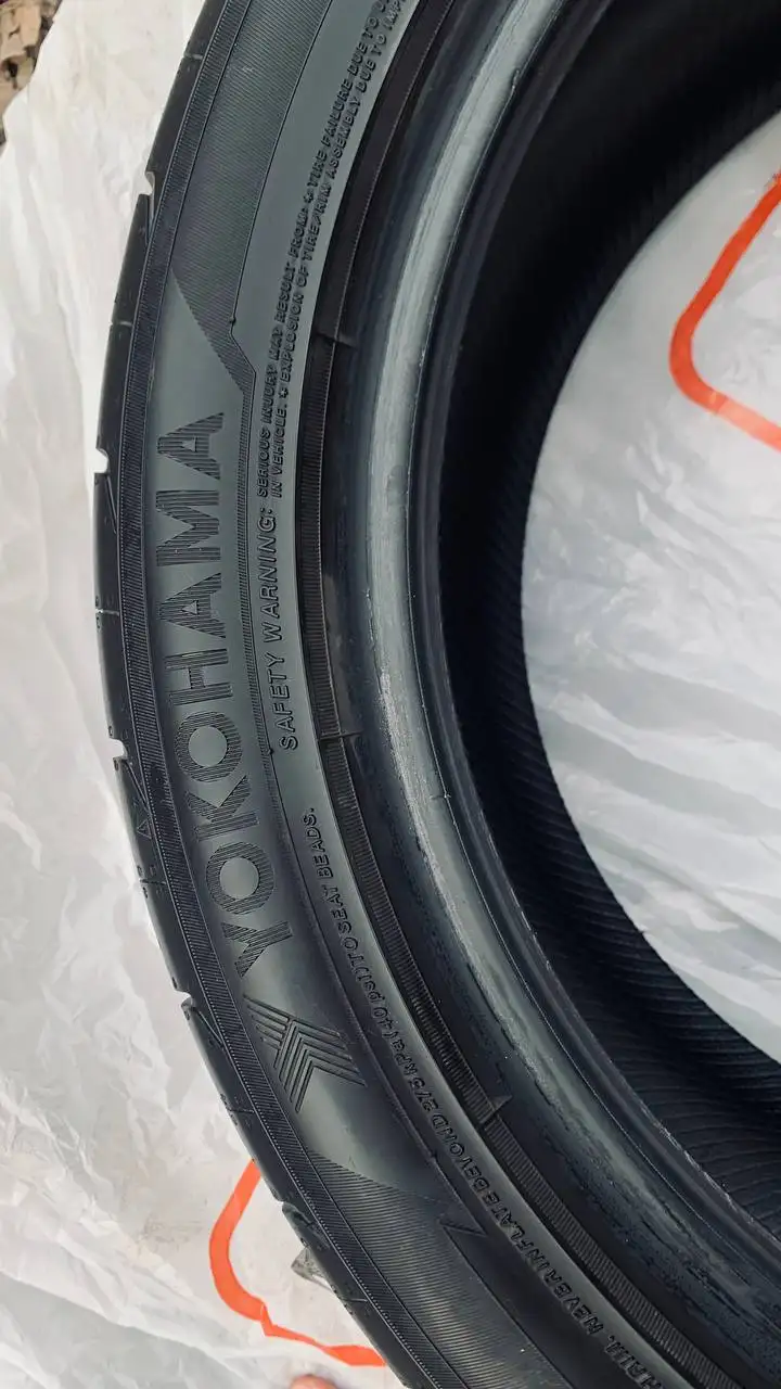 Продам шины Yokohama Advan Apex V601 225/45 R17 94Y - Шины (Авто) в Хабаровск