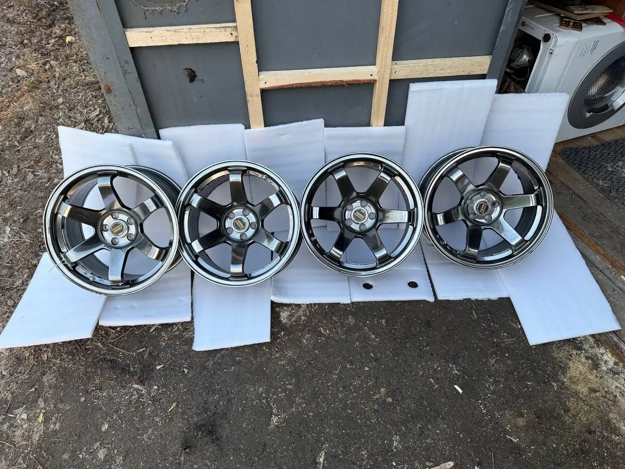 Комплект дисков RAYS Volk Racing TE37 с повреждениями - Диски (Запчасти) в Хабаровск