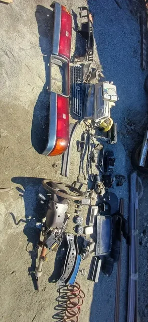 Запчасти для автомобиля: крыло, двигатель, кузовные детали - Крепеж в Хабаровск