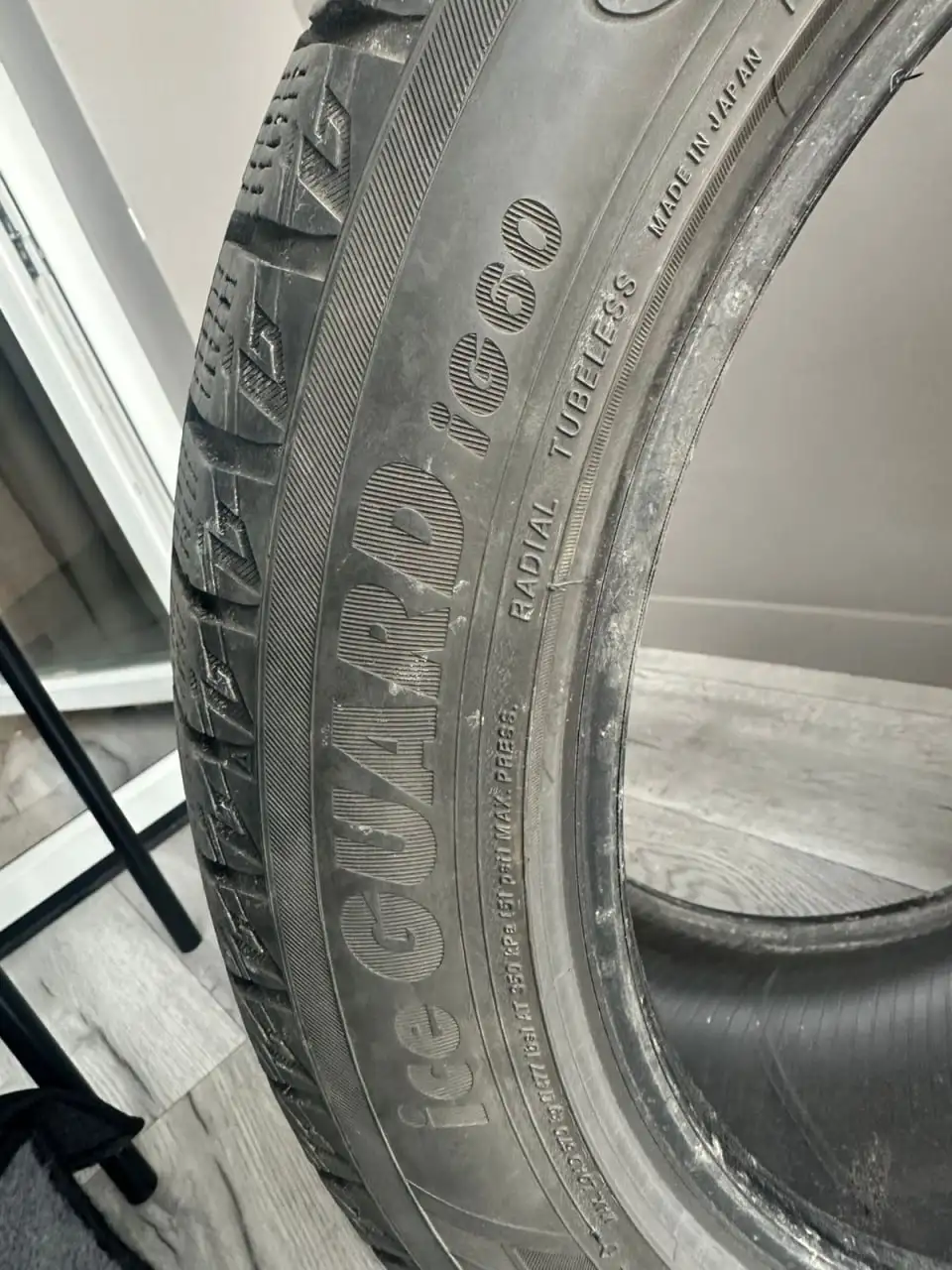 Продажа шин Yokohama Ice Guard IG60 235x45R17 - Шины и диски (Запчасти) в Хабаровск