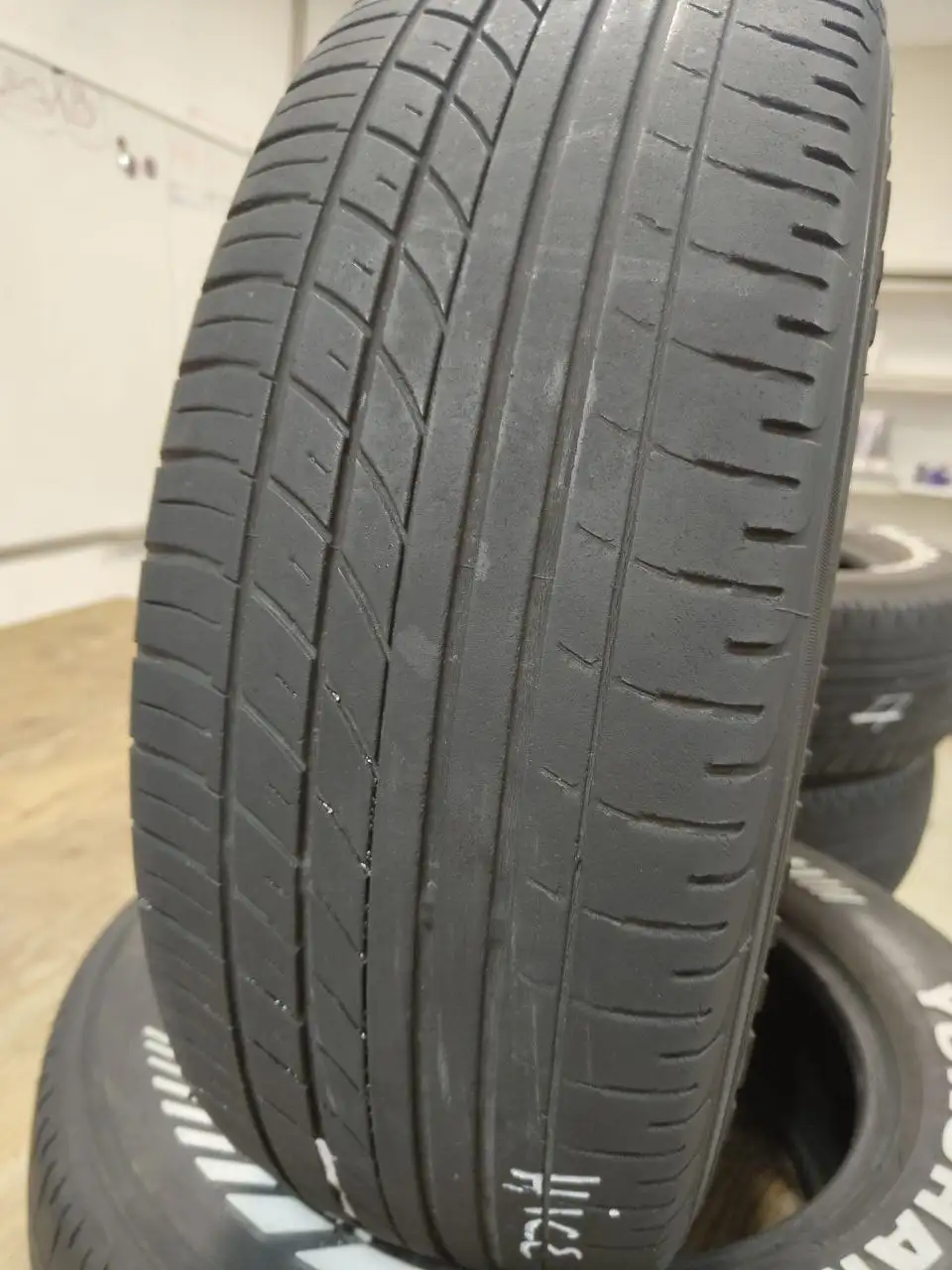 Шины Yokohama Parada PA03 215/65/R16C - Шины (Авто) в Хабаровск