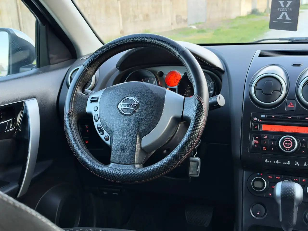 Nissan Qashqai 2.0 AT 4WD 2008 - Легковые автомобили (Авто) в Хабаровск