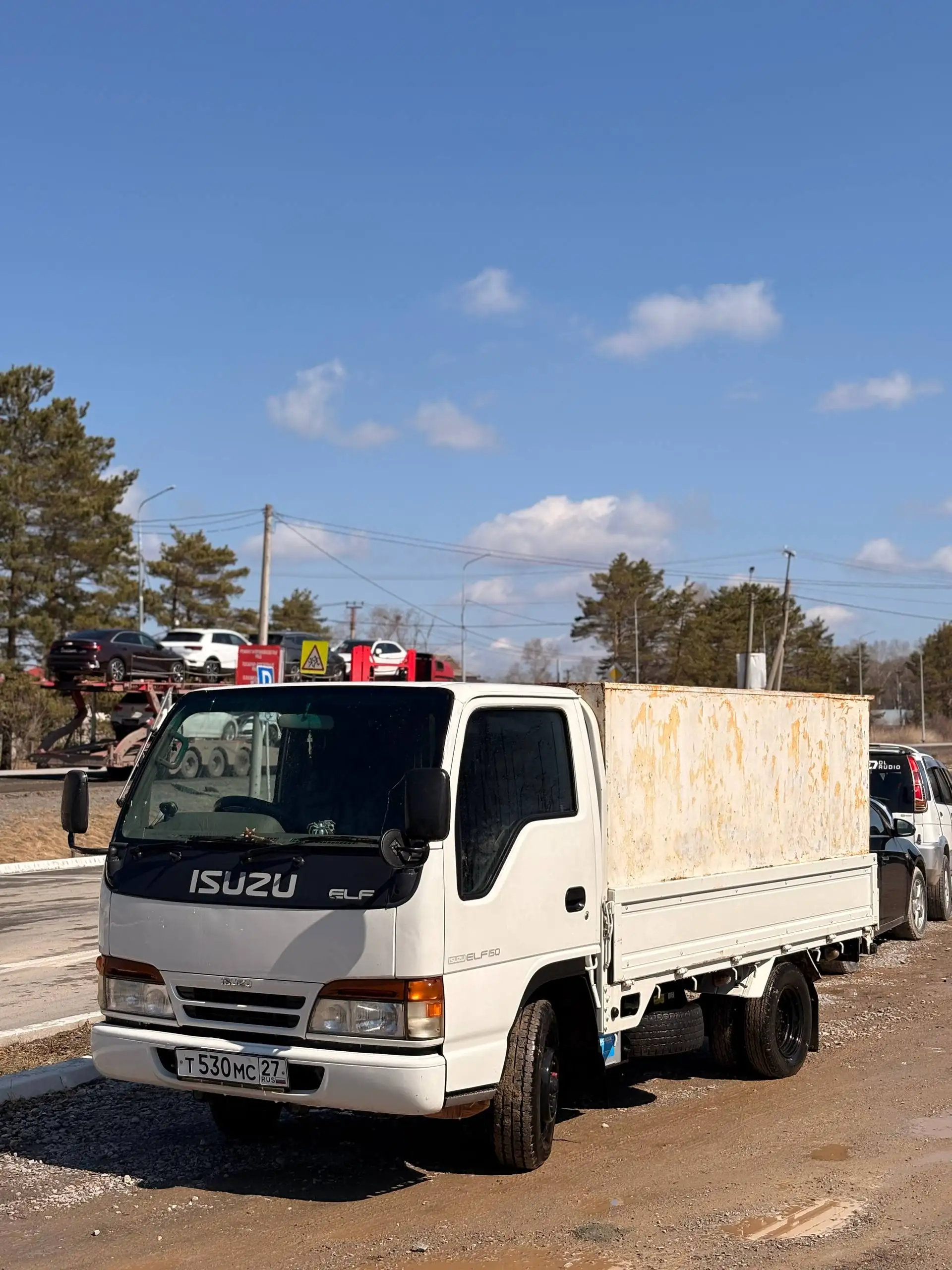 Isuzu elf 1995 год - Грузовики (Авто) в Хабаровск