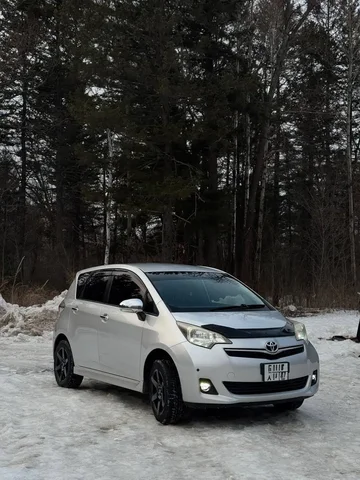 Toyota Ractis 2010 год - Toyota Rush в Хабаровск