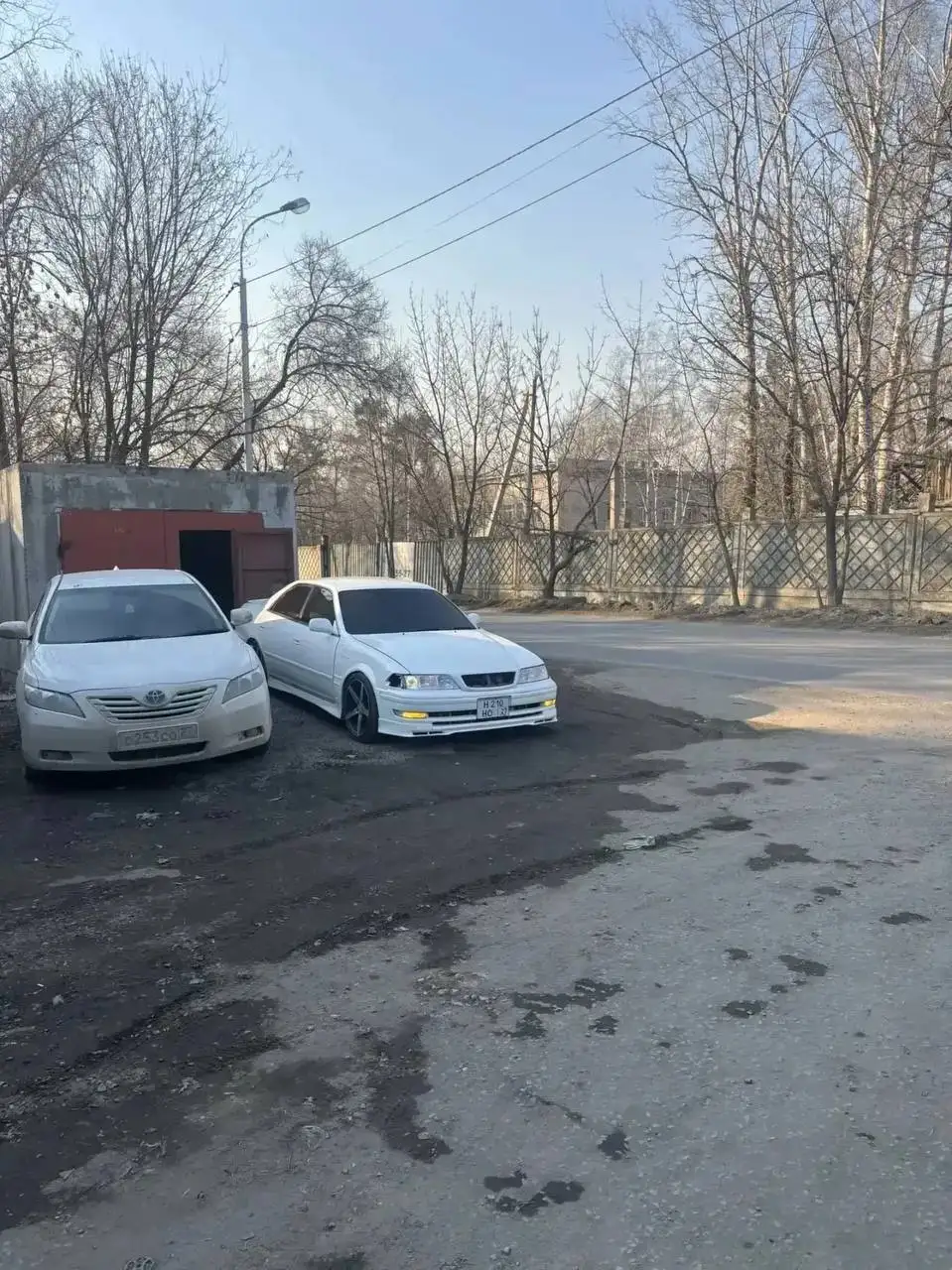 Продажа автомобиля 2.0 литра - Легковые автомобили (Авто) в Хабаровск