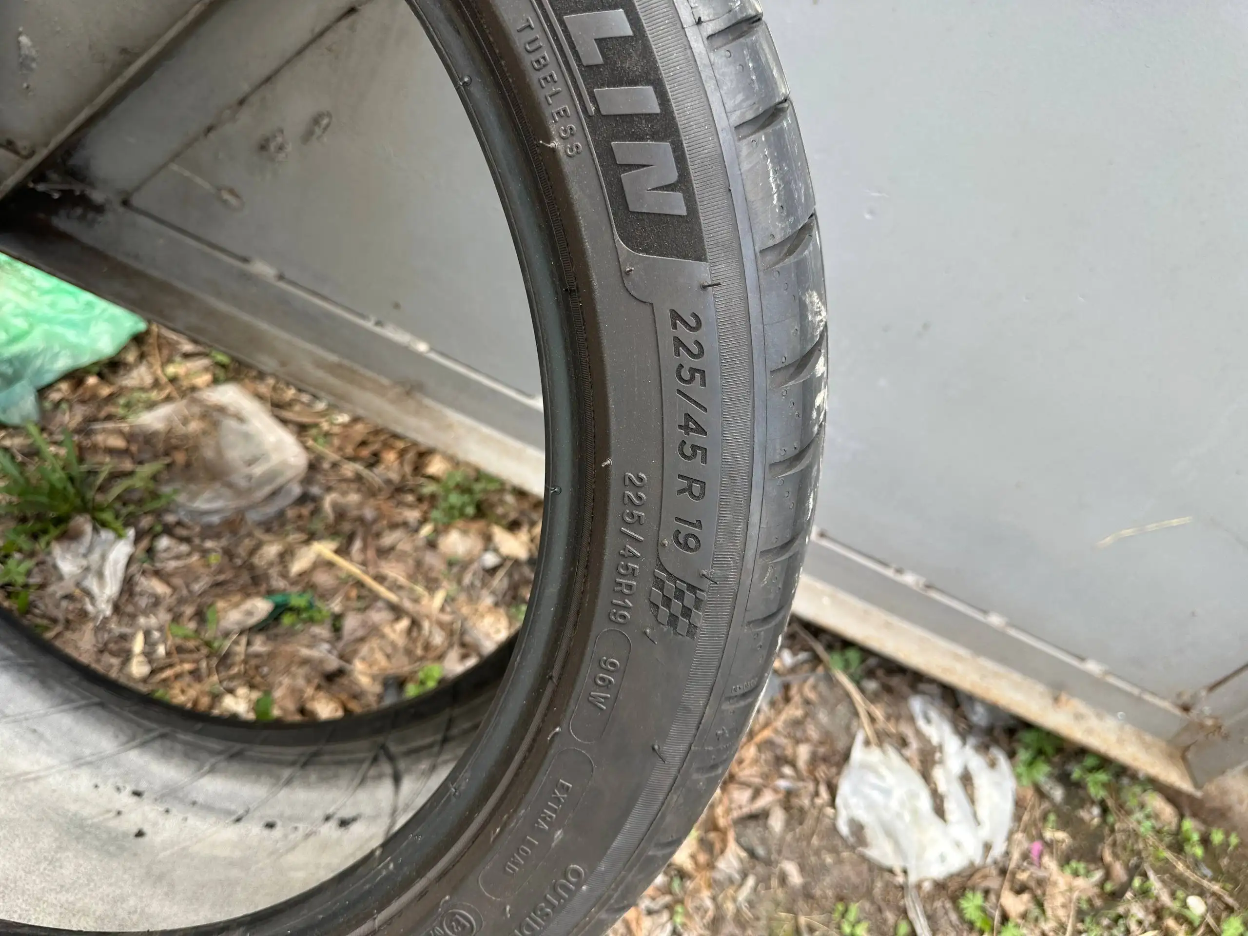 Продажа новых шин Bridgestone, Michelin, Proxes - Шины (Авто) в Хабаровск