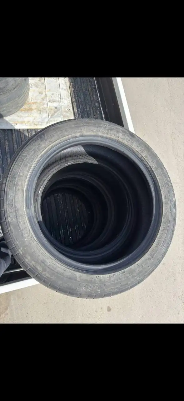 Bridgestone Potenza 225/50/17 - Шины (Авто) в Хабаровск