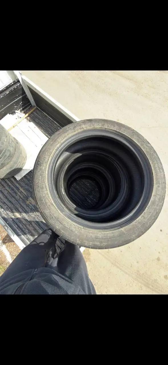 Bridgestone Potenza 225/50/17 - Шины (Авто) в Хабаровск