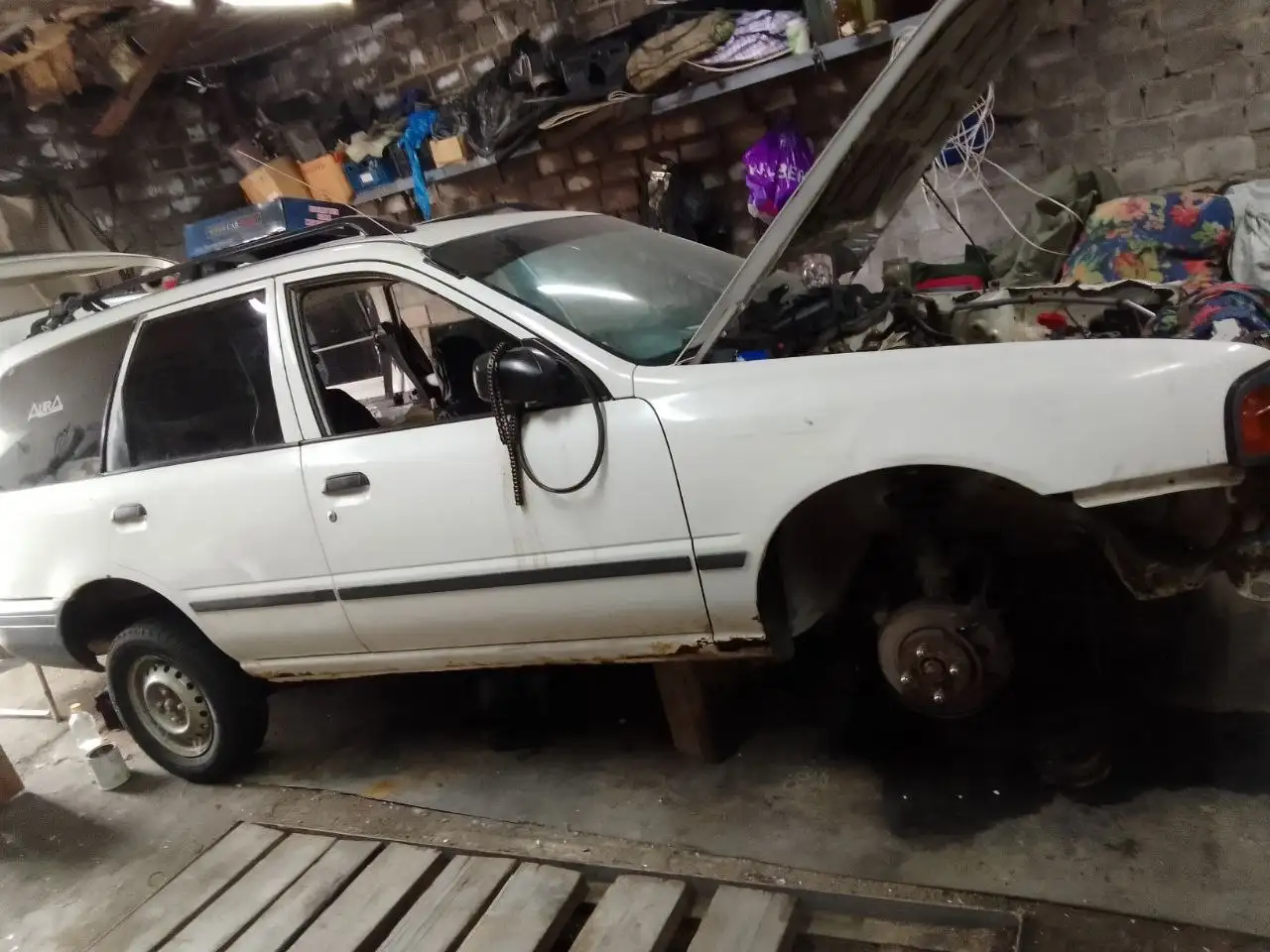 Продажа Nissan AD 1999 года - Автомобили в неисправном состоянии (Авто) в Хабаровск
