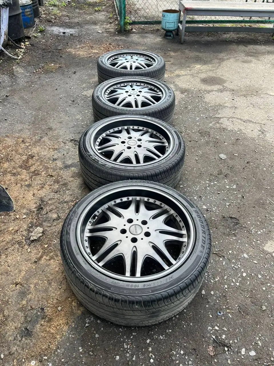 Продам 19ые разноширокие диски - Шины и диски (Авто) в Хабаровск