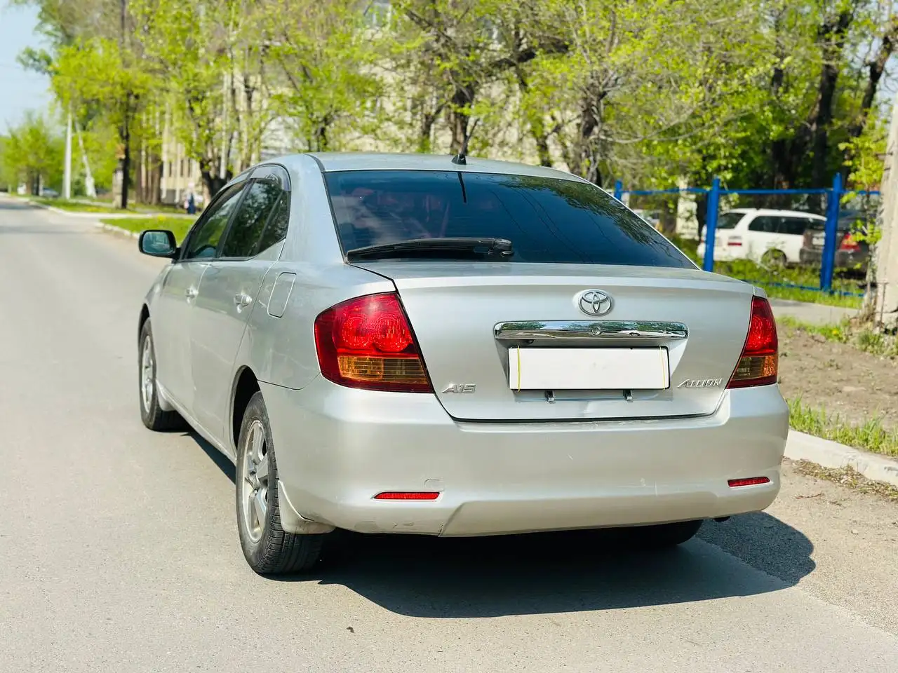 Toyota Allion 2002 - Авто в Хабаровск