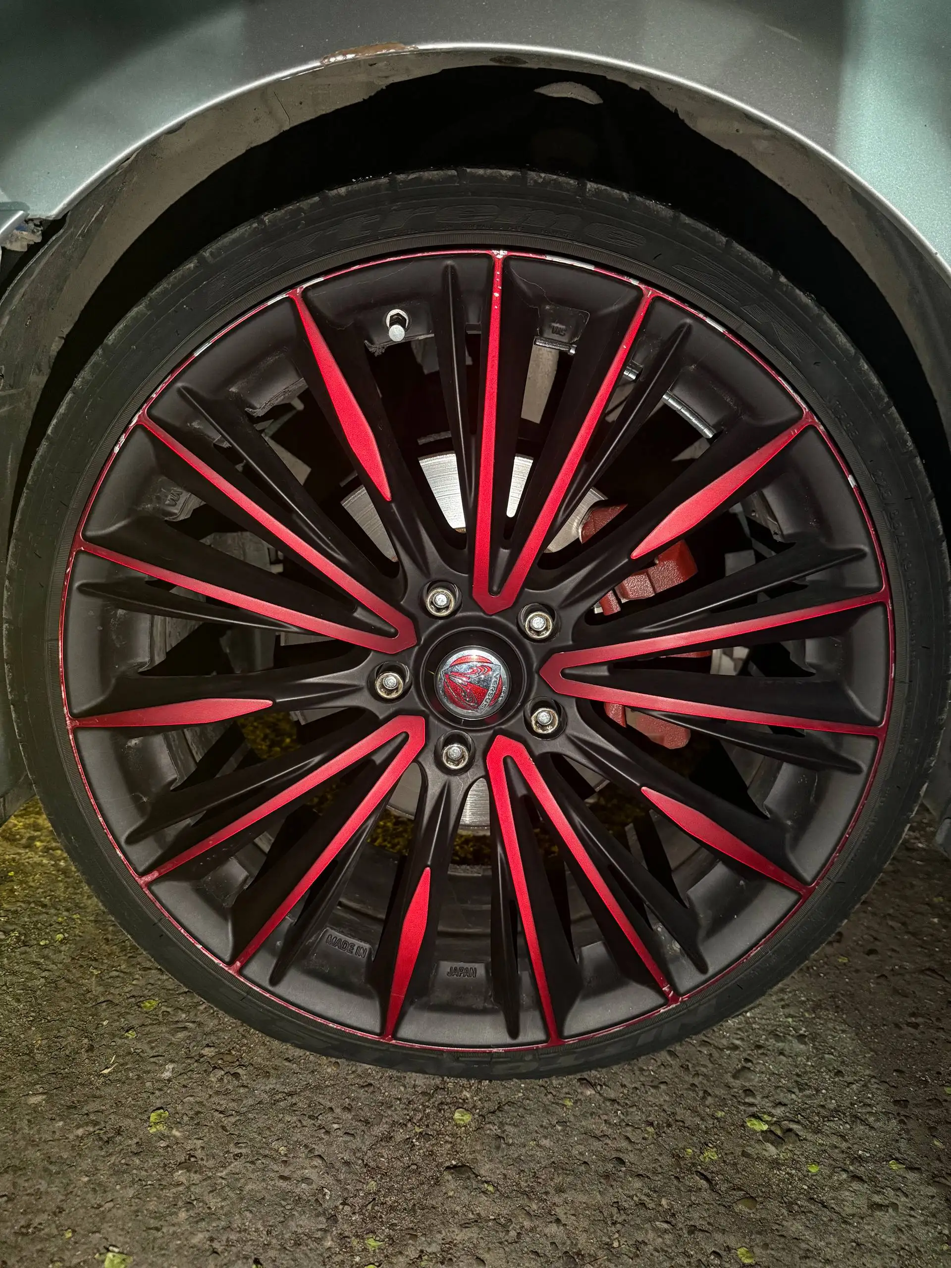 R19 5x114.3 оригинальные японские диски Rays с резиной на докат - Колёса и диски (Запчасти) в Хабаровск