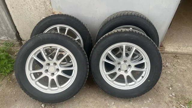 Продам зимние колеса в сборе - Аренда авто в Хабаровск
