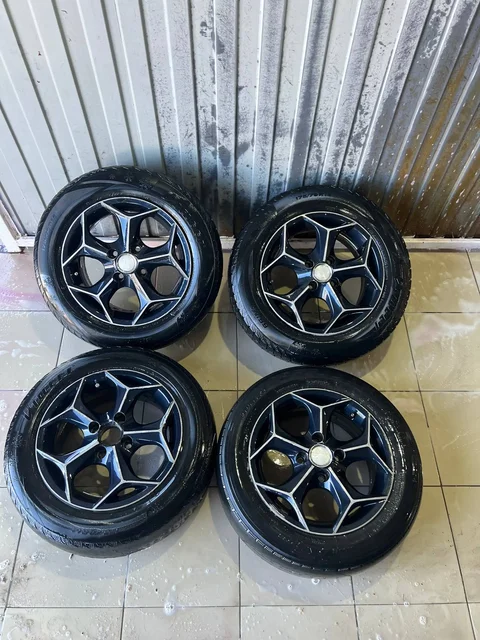 R14 4*100 резина на мусор - Автозапчасти в Хабаровск