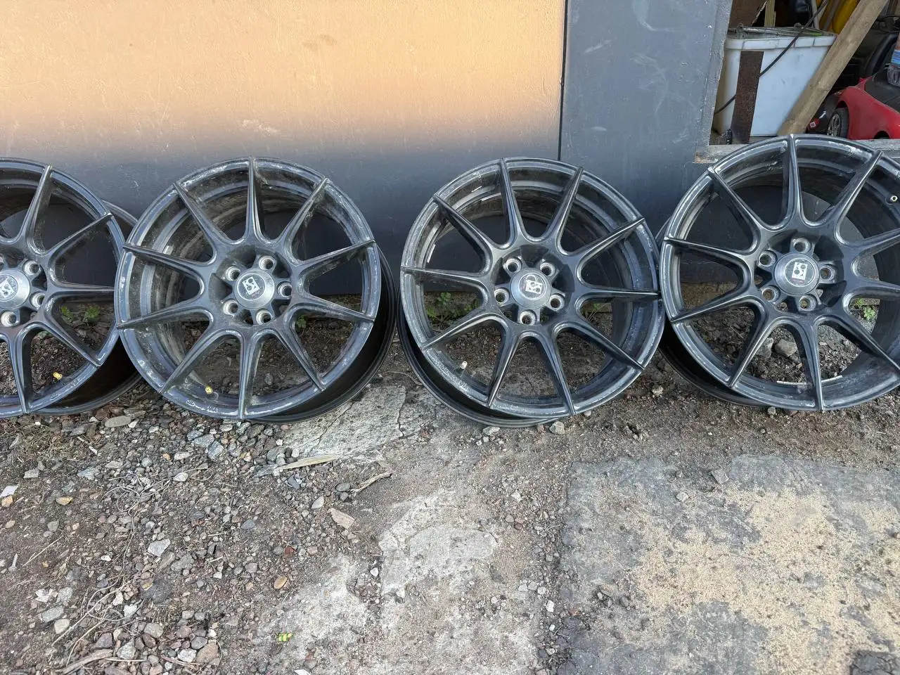 Продажа дисков R16 5x100 - Диски (Авто) в Хабаровск