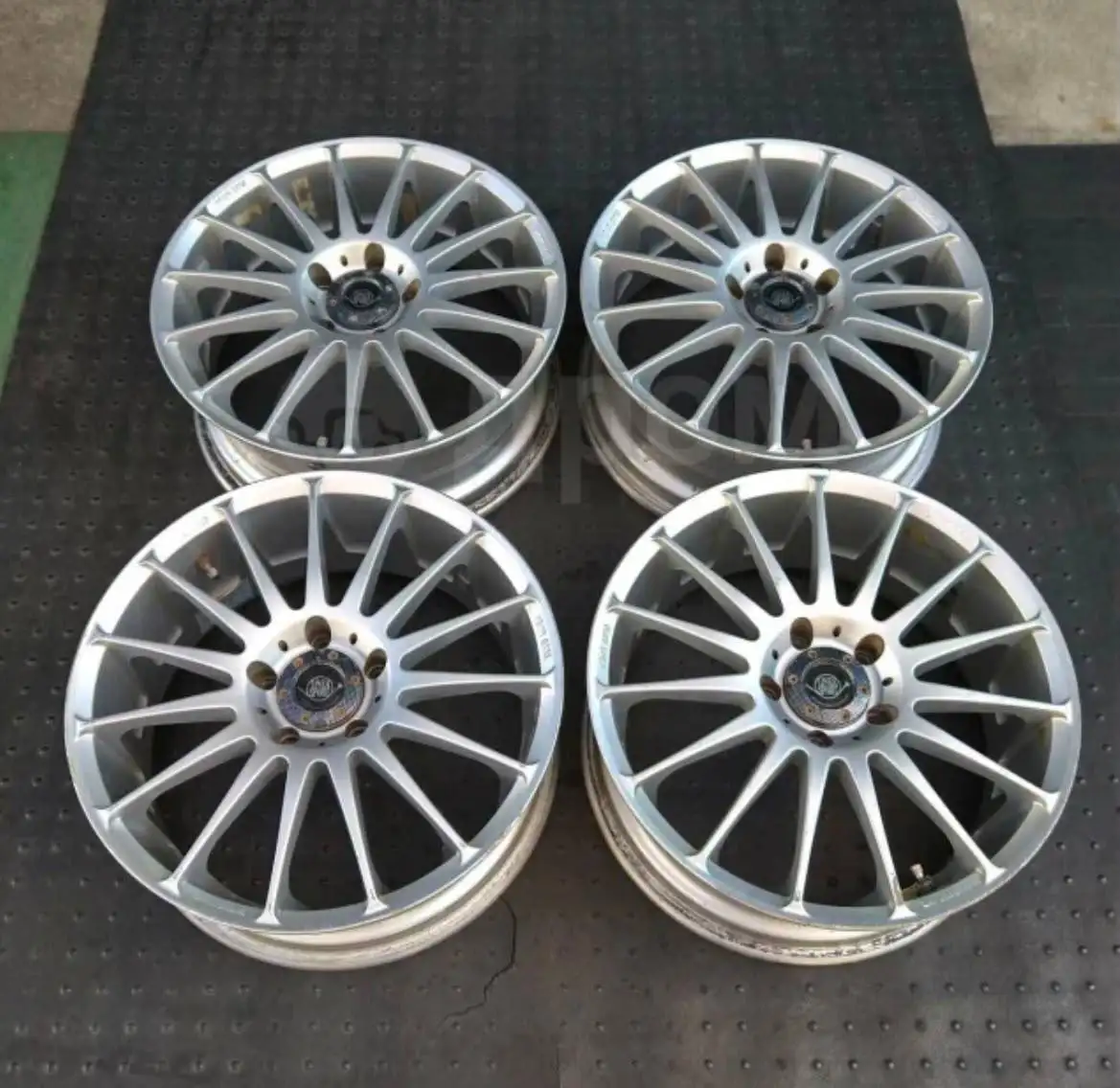 Продам комплект дисков Crimson R17 5*114.3 - Диски (Авто) в Хабаровск